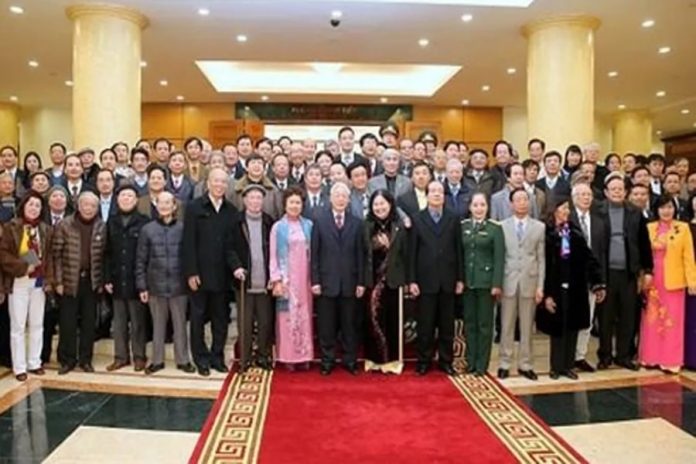 Vai trò của đội ngũ trí thức trong xây dựng nền văn hóa dân tộc