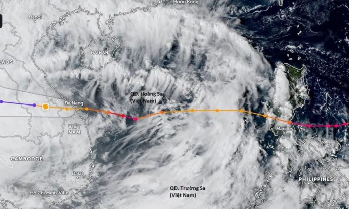 Vì sao bão Noru giảm cấp nhanh khi đổ bộ?