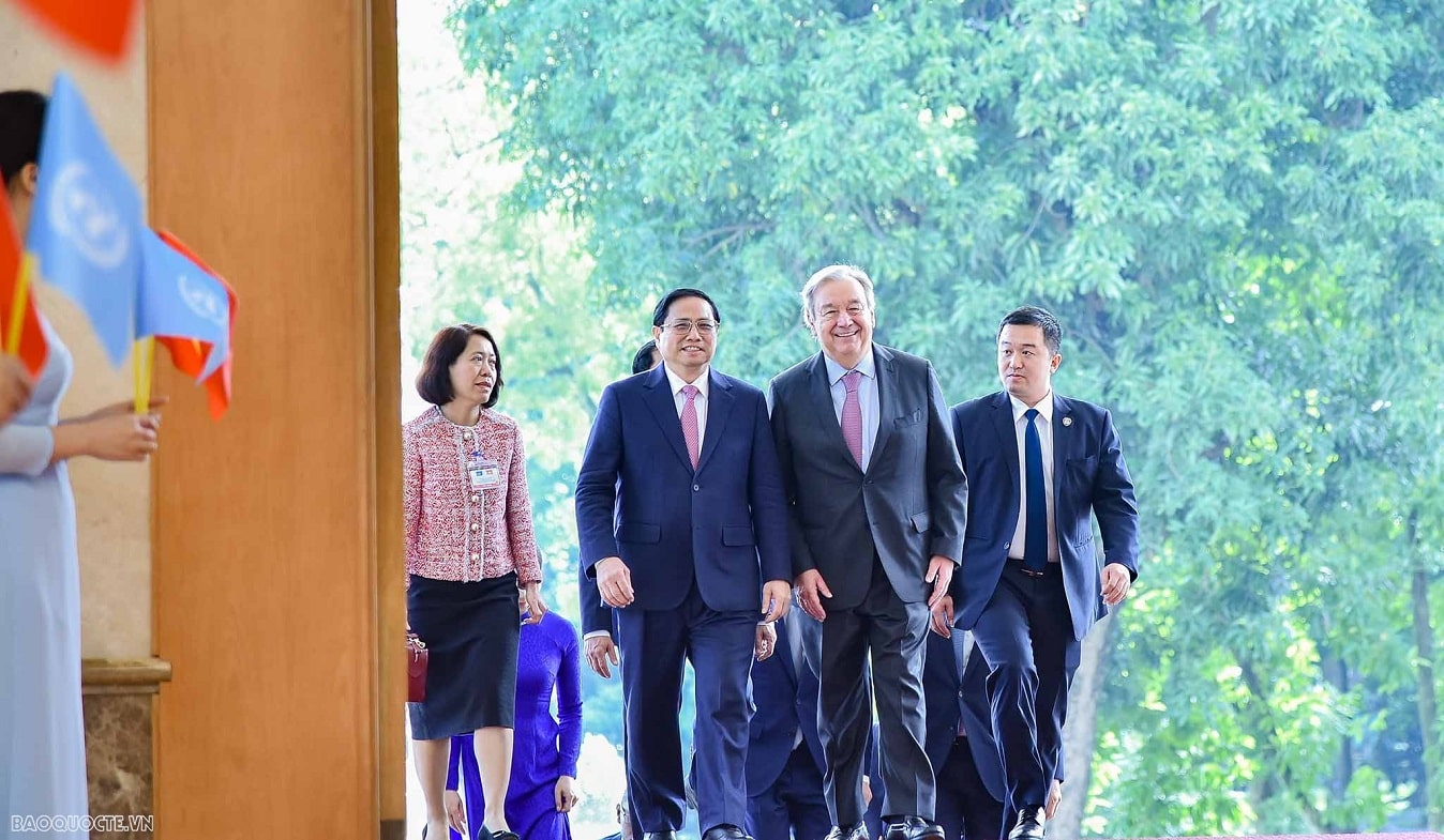 Thủ tướng Chính phủ Phạm Minh Chính tiếp Tổng thư ký Liên hợp quốc (LHQ) António Guterres đang có chuyến thăm chính thức Việt Nam từ ngày 21-22/10 theo lời mời của Chủ tịch nước Nguyễn Xuân Phúc, nhân dịp kỷ niệm 45 năm Việt Nam gia nhập Liên hợp quốc (1977-2022).