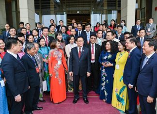 Chủ tịch Quốc hội: Ngành xuất bản phải góp phần tạo lập sức mạnh quốc gia Chủ tịch Quốc hội: Ngành xuất bản phải góp phần tạo lập sức mạnh quốc gia