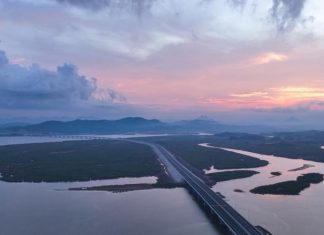 Quảng Ninh hướng tới mục tiêu thu ngân sách 52.600 tỷ trong năm 2022