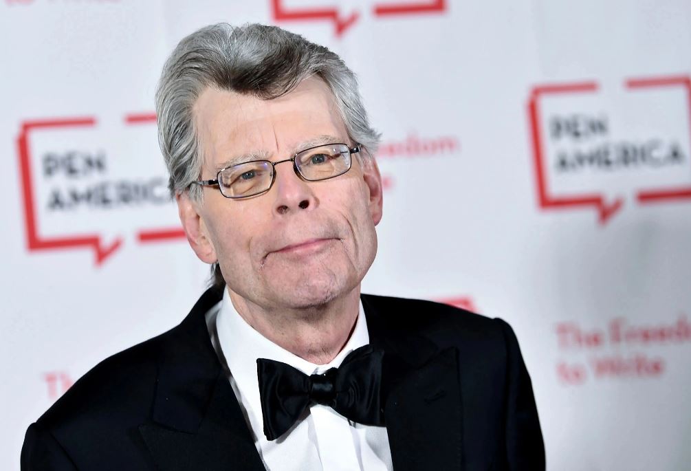 "Ông hoàng kinh dị" Stephen King