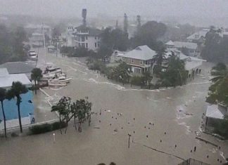 Mỹ: Siêu bão Ian đổ bộ tạo ra mưa lớn "ngàn năm có một"
