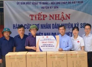 Di dời dân khẩn cấp ở vùng lũ quét Kỳ Sơn