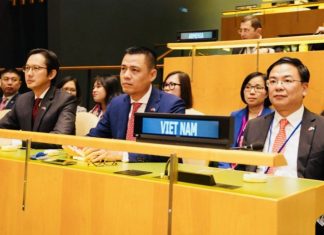 Đoàn Việt Nam tham dự phiên họp bỏ phiếu và công bố kết quả thành viên Hội đồng Nhân quyền Liên Hợp Quốc nhiệm kỳ 2023-2025. Ảnh: Phái đoàn Việt Nam tại Liên Hợp Quốc