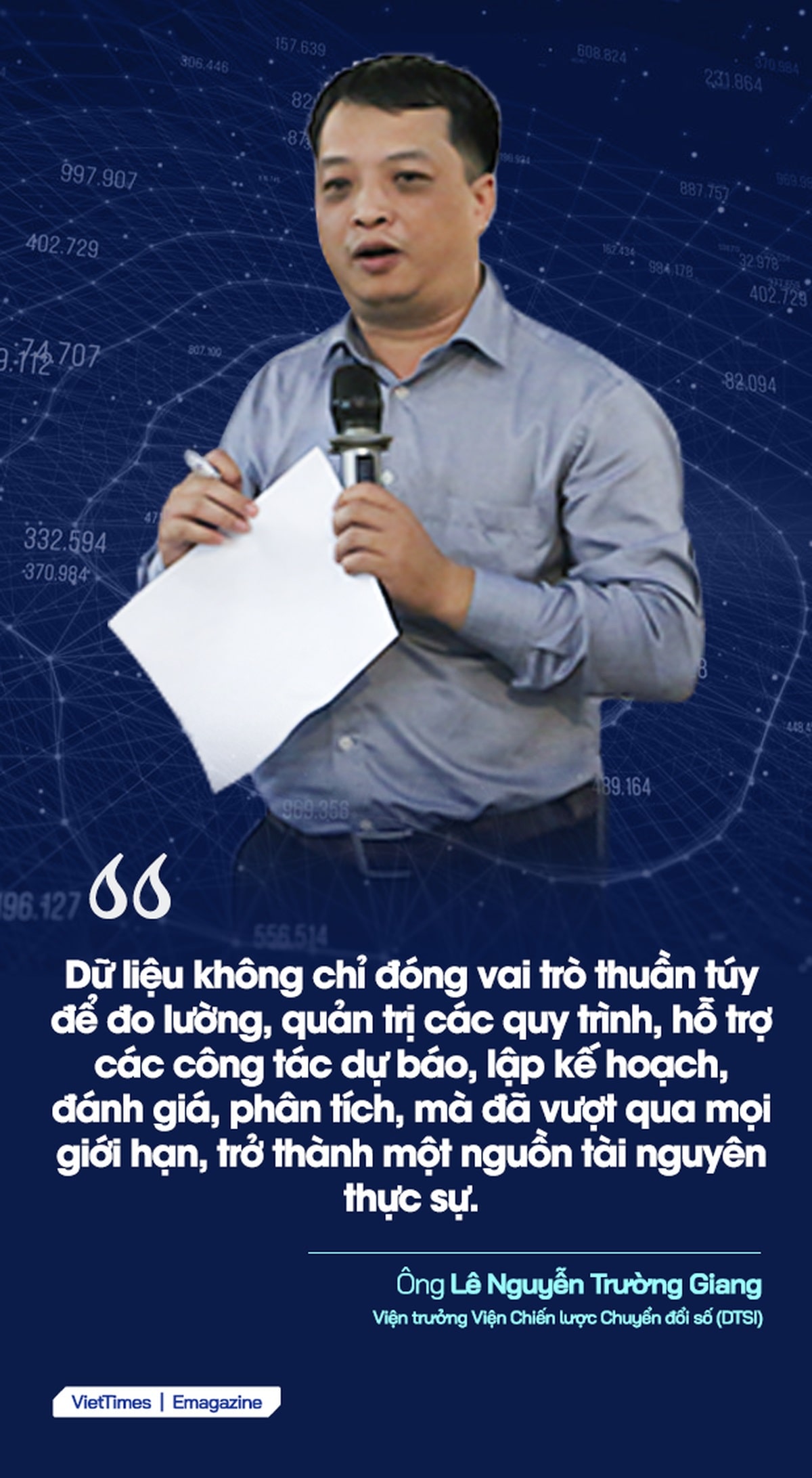 Dữ liệu được tinh chế thành các các nguyên liệu tinh chế (thông tin, tri thức), những bán thành phẩm (các cơ sở dữ liệu (databse), các báo cáo, hồ sơ nghiên cứu...), các sản phẩm-dịch vụ và các năng lực (competences) và trở nên có “tính thanh khoản” (liquidity) hình thành nên giá trị gia tăng mới.