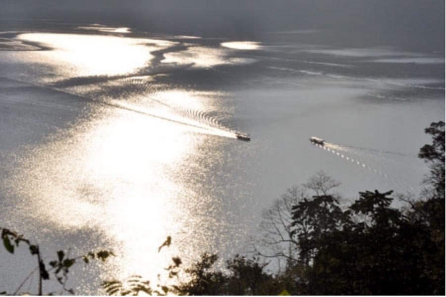 22 min 3 - Hồ Ba Bể - Top 20 hồ nước ngọt đẹp nhất thế giới