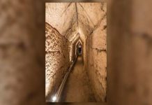 Bí ẩn đường hầm rộng lớn dưới ngôi đền Ai Cập cổ đại