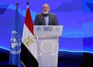 Ủy viên phụ trách chính sách khí hậu của EU Frans Timmermans phát biểu tại hội nghị COP27 ở thành phố Sharm El-Sheikh, Ai Cập, ngày 15/11/2022.