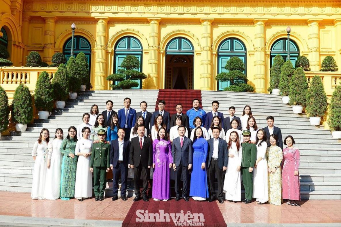 Giải thưởng Quả Cầu Vàng và Giải thưởng Nữ sinh Khoa học công nghệ Việt Nam trở thành một trong những giải thưởng hàng đầu về khoa học công nghệ của thanh niên Việt Nam