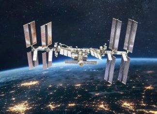 Đây là cách NASA đang nâng cấp hệ thống điện cũ kỹ của Trạm Vũ trụ Quốc tế Đây là cách NASA đang nâng cấp hệ thống điện cũ kỹ của Trạm Vũ trụ Quốc tế