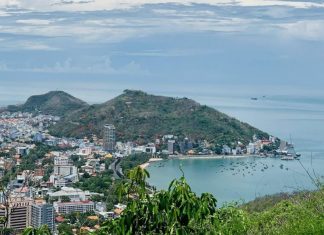 Bà Rịa – Vũng Tàu phấn đấu trở thành trung tâm kinh tế biển quốc gia Bà Rịa - Vũng Tàu phấn đấu trở thành trung tâm kinh tế biển quốc gia
