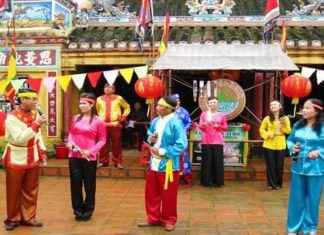 Nâng niu, gìn giữ nghệ thuật hô hát Bài chòi Nâng niu, gìn giữ nghệ thuật hô hát Bài chòi