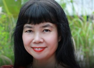 Nhà thơ Kiều Bích Hậu tham gia Liên hoan thơ Quốc tế lần VII