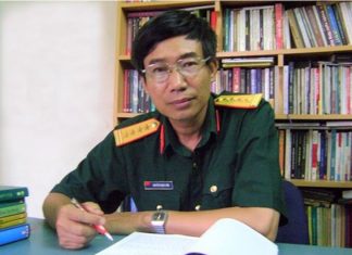 Để từ chức không còn là “của hiếm”(!) - Nhà văn Sương Nguyệt Minh