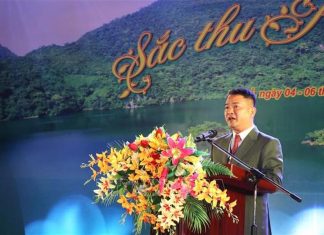 Lễ hội 'Sắc thu hồ Ba Bể'