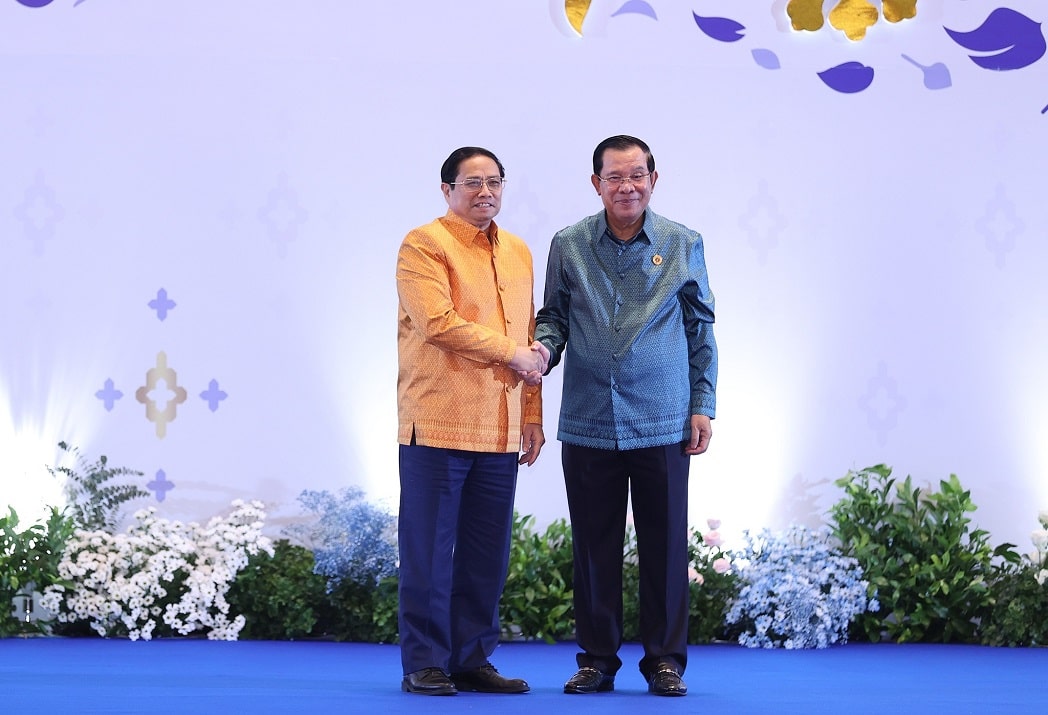 Thủ tướng Phạm Minh Chính đã cùng lãnh đạo các nước ASEAN và đối tác dự chiêu đãi do Thủ tướng Campuchia chủ trì
