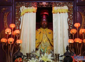 Đền Quả Sơn ngàn năm tuổi bên dòng sông Lam