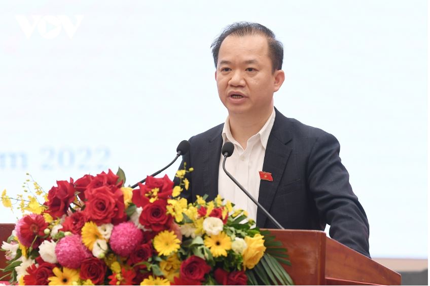 PGS.TS Bùi Hoài Sơn.