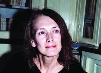 Nobel Văn chương 2022: Annie Ernaux - "Viết như một lưỡi dao"
