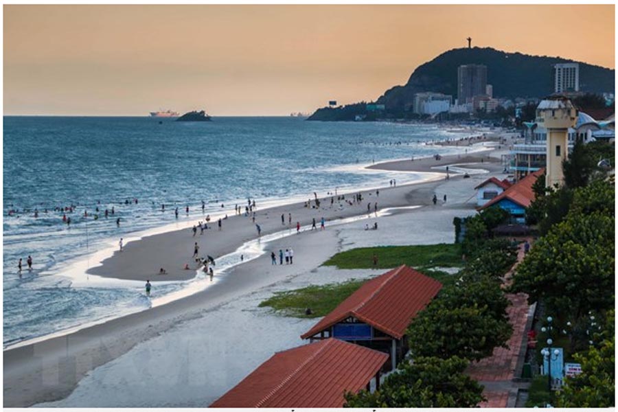 Bãi Sau hay còn gọi là Bãi Thùy Vân, biển Vũng Tàu