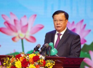 Bí thư Thành ủy Hà Nội Đinh Tiến Dũng đã trình bày diễn văn tại Lễ kỷ niệm.