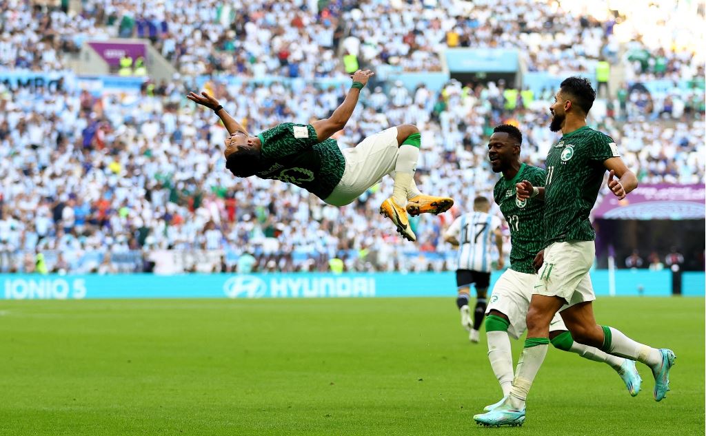 Cầu thủ Saudi Arabia ăn mừng bàn thắng vào lưới đội tuyển Argentina.