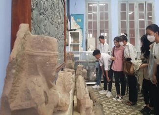 Di sản văn hóa Champa là thành tố quan trọng trong bản sắc văn hóa Huế