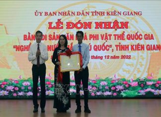 Nước mắm Phú Quốc đón nhận Bằng Di sản Văn hóa phi vật thể Quốc gia