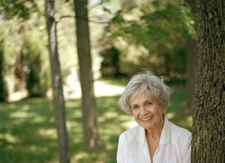 Nhân vật mảnh vỡ qua tập truyện “Trốn chạy” của Alice Munro – Tác giả: TS. Dương Thị Ánh Tuyết Nhân vật mảnh vỡ qua tập truyện "Trốn chạy" của Alice Munro - Tác giả: TS. Dương Thị Ánh Tuyết