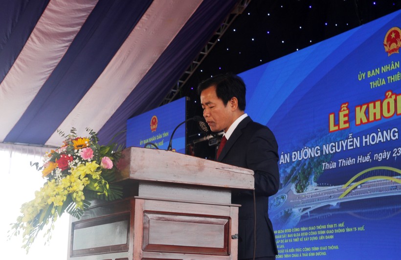 Ong Nguyen Van Phuong – Chu tich UBND tinh Thua Thien – Hue - Khởi công dự án cầu vượt sông Hương hơn 2.200 tỷ đồng