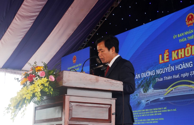 Ông Nguyễn Văn Phương – Chủ tịch UBND tỉnh Thừa Thiên – Huế phát biểu tại lễ khởi công.