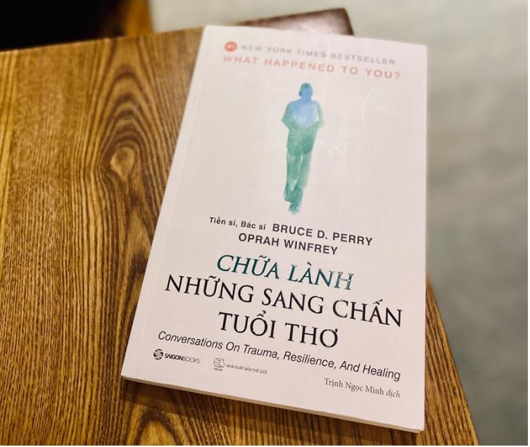 Quyen sach Chua Lanh Nhung Sang Chan Tuoi Tho min - ‘Nữ hoàng truyền hình’ Oprah Winfrey trải lòng về quyển sách Chữa Lành Những Sang Chấn Tuổi Thơ