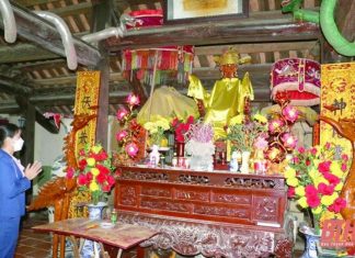 Về làng Ngọc Tích thăm đền Đế Thích