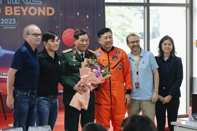3 min 13 632x420 - Gặp gỡ Trung tướng Phạm Tuân - người Việt Nam đầu tiên bay vào vũ trụ: "Ước mơ là miễn phí nhưng nó phải dựa vào thực lực từng cá nhân"