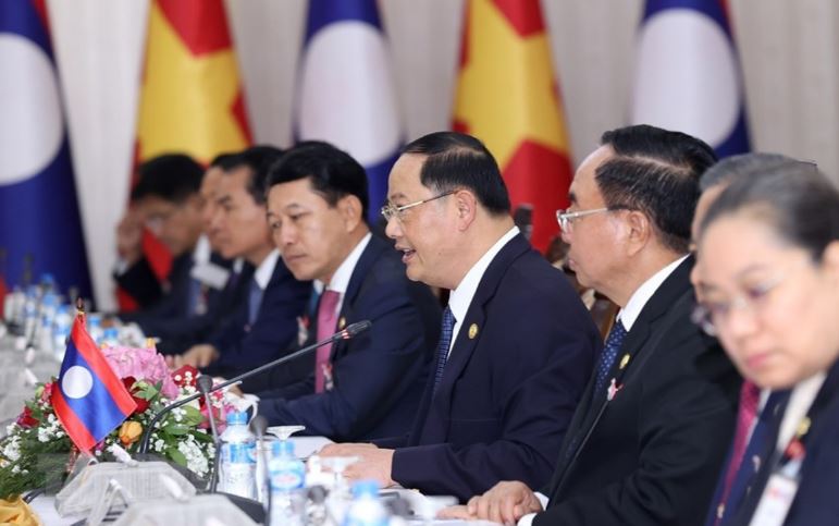 Thủ tướng Lào Sonexay Siphandone phát biểu tại buổi hội đàm. 