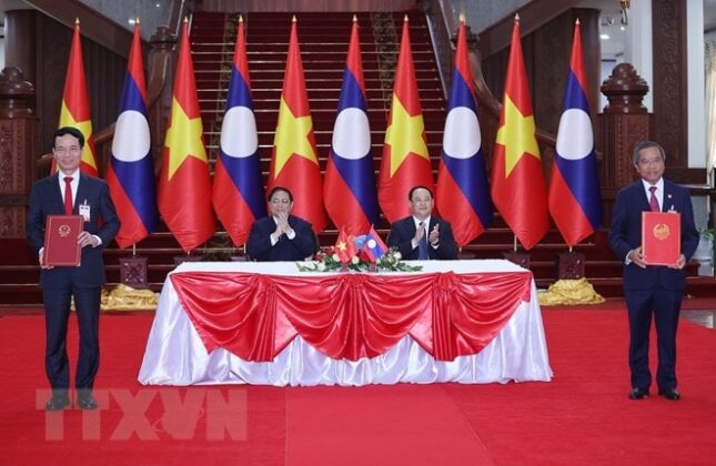 Dành ưu tiên cao nhất cho việc củng cố, vun đắp quan hệ Việt-Lào 4