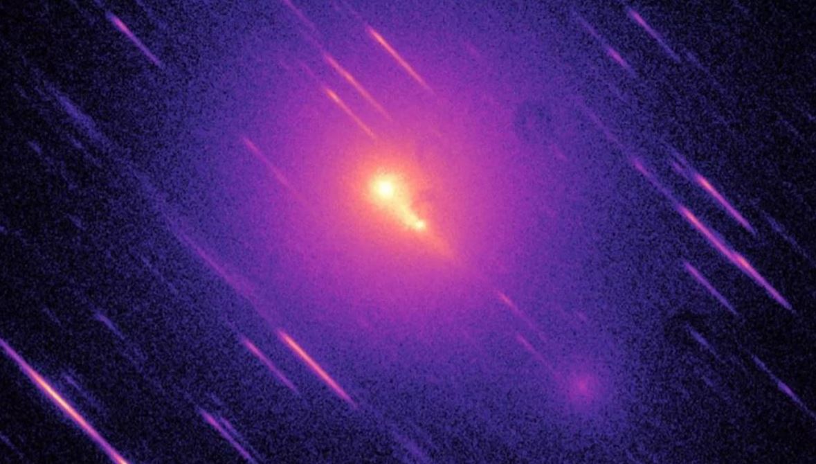 96P Machholz 1 min - Phát hiện sao chổi 'ngoài hành tinh' khổng lồ đang lao thẳng về phía Mặt trời