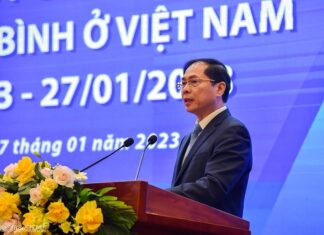 Bộ trưởng Ngoại giao Bùi Thanh Sơn phát biểu tại Lễ kỷ niệm 50 năm Ngày ký Hiệp định Paris về chấm dứt chiến tranh, lập lại hòa bình ở Việt Nam