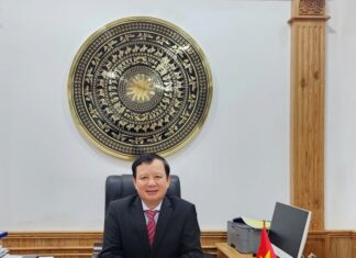 Thừa Thiên Huế sẵn sàng trở thành Thành phố trực thuộc Trung ương Đồng chí Lê Trường Lưu, Ủy viên Trung ương Đảng, Bí thư Tỉnh ủy, Chủ tịch HĐND tỉnh, Trưởng đoàn Đại biểu Quốc hội tỉnh Thừa Thiên Huế .