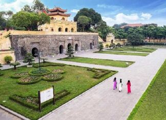 Lần đầu tiên Ngày Thơ Việt Nam được tổ chức ở Hoàng Thành Thăng Long Lần đầu tiên Ngày Thơ Việt Nam được tổ chức ở Hoàng Thành Thăng Long