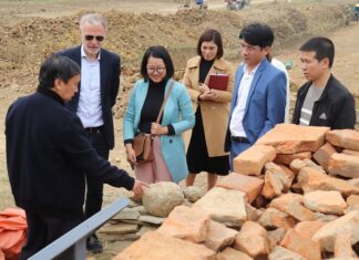 Ông Christian Manhart mong muốn Trung tâm bảo tồn di sản thành nhà Hồ tiếp tục mở rộng khu vực khai quật khảo cổ.