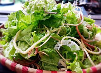 Rửa rau sống thế nào cho đúng?