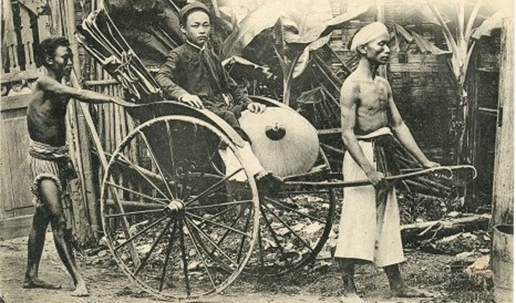 chiếc xe kéo tay (thường gọi là xe tay) chiếc xe kéo tay (thường gọi là xe tay)