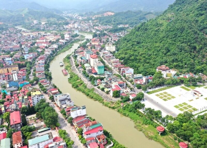 Những giải pháp đồng bộ, mang tính chiến lược cùng với sự vào cuộc quyết liệt của các cấp, ngành, địa phương, sự đồng tình ủng hộ của nhân dân giúp cho công tác phát triển đô thị trên địa bàn tỉnh luôn bền vững, hài hòa