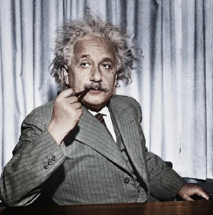thuyet tuong doi cua Einstein min 1 - Albert Einstein, thiên tài tuổi Mão và phát minh vĩ đại làm thay đổi Thế giới