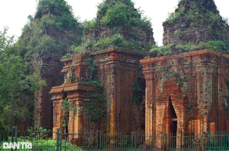 1 min 5 800x529 - Bí ẩn bộ ba tháp Chăm hơn nghìn tuổi ở Quảng Nam
