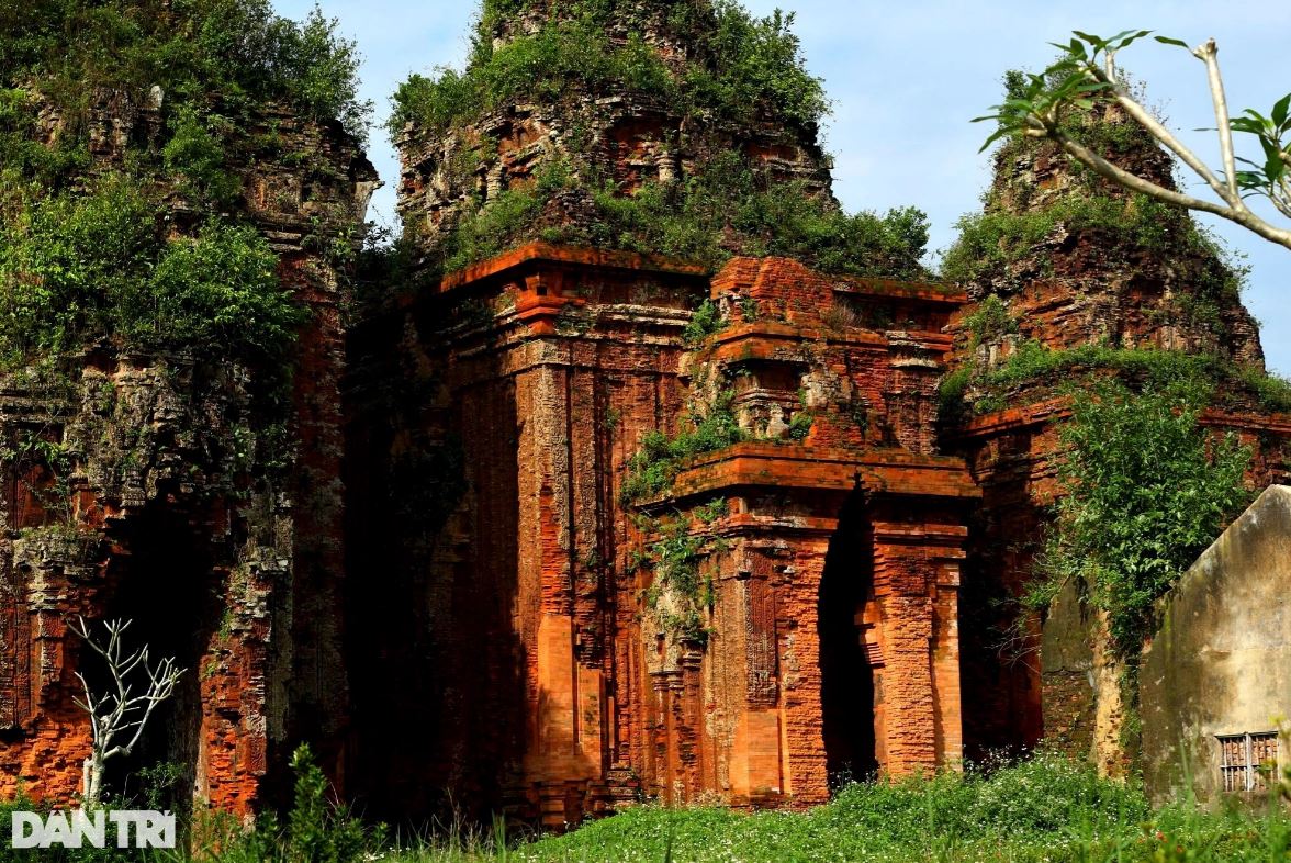 3 min 5 - Bí ẩn bộ ba tháp Chăm hơn nghìn tuổi ở Quảng Nam