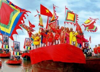 Chấn hưng văn hóa lễ hội, bảo tồn bản sắc dân tộc Chấn hưng văn hóa lễ hội, bảo tồn bản sắc dân tộc