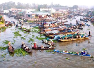 Nếu thương chợ nổi thì về miền Tây Nếu thương chợ nổi thì về miền Tây